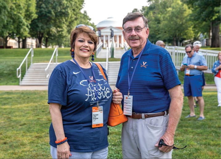 UVA Swag - Reunions couple in blue