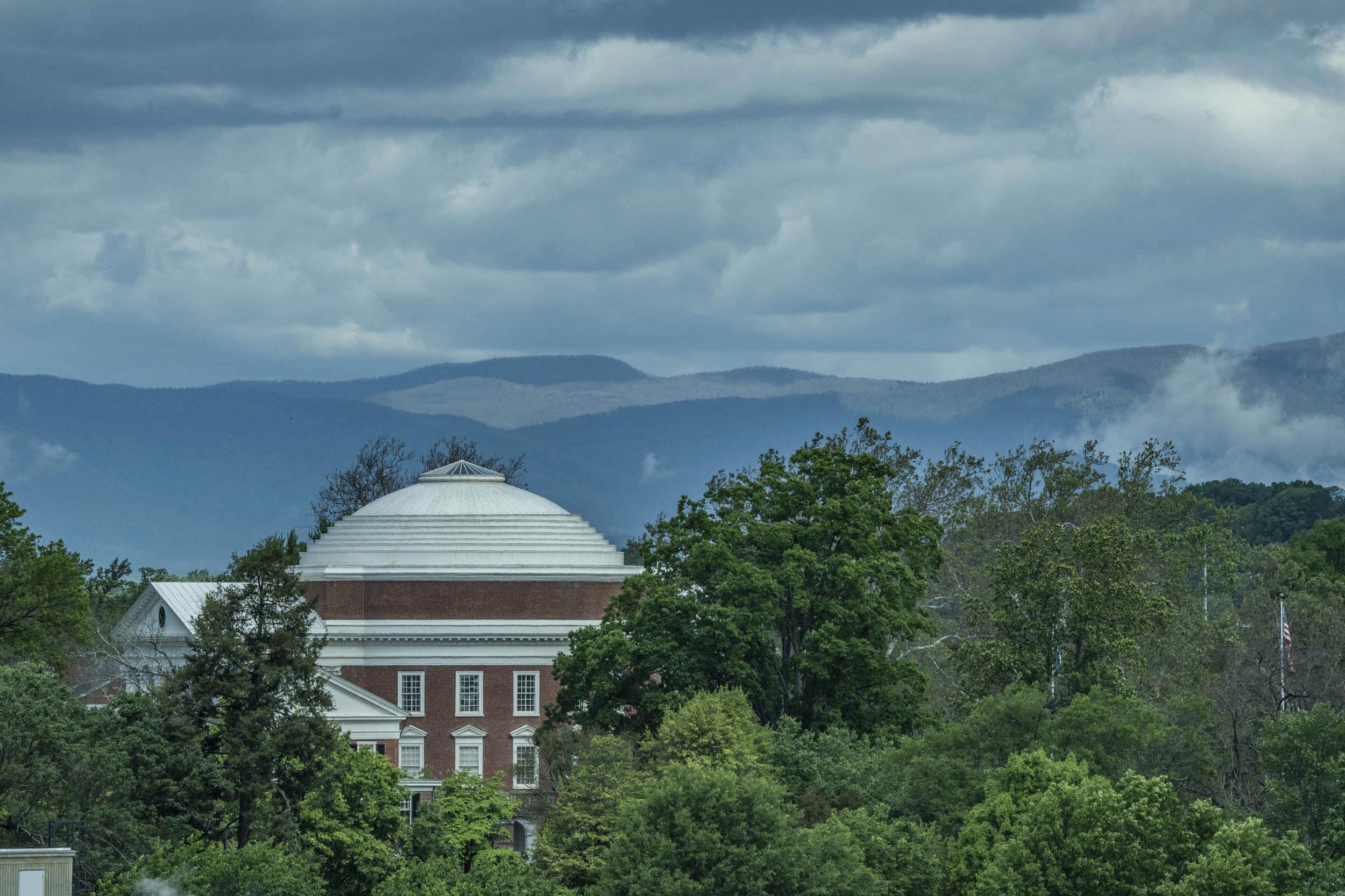 UVA Rotunda on a cloudy day