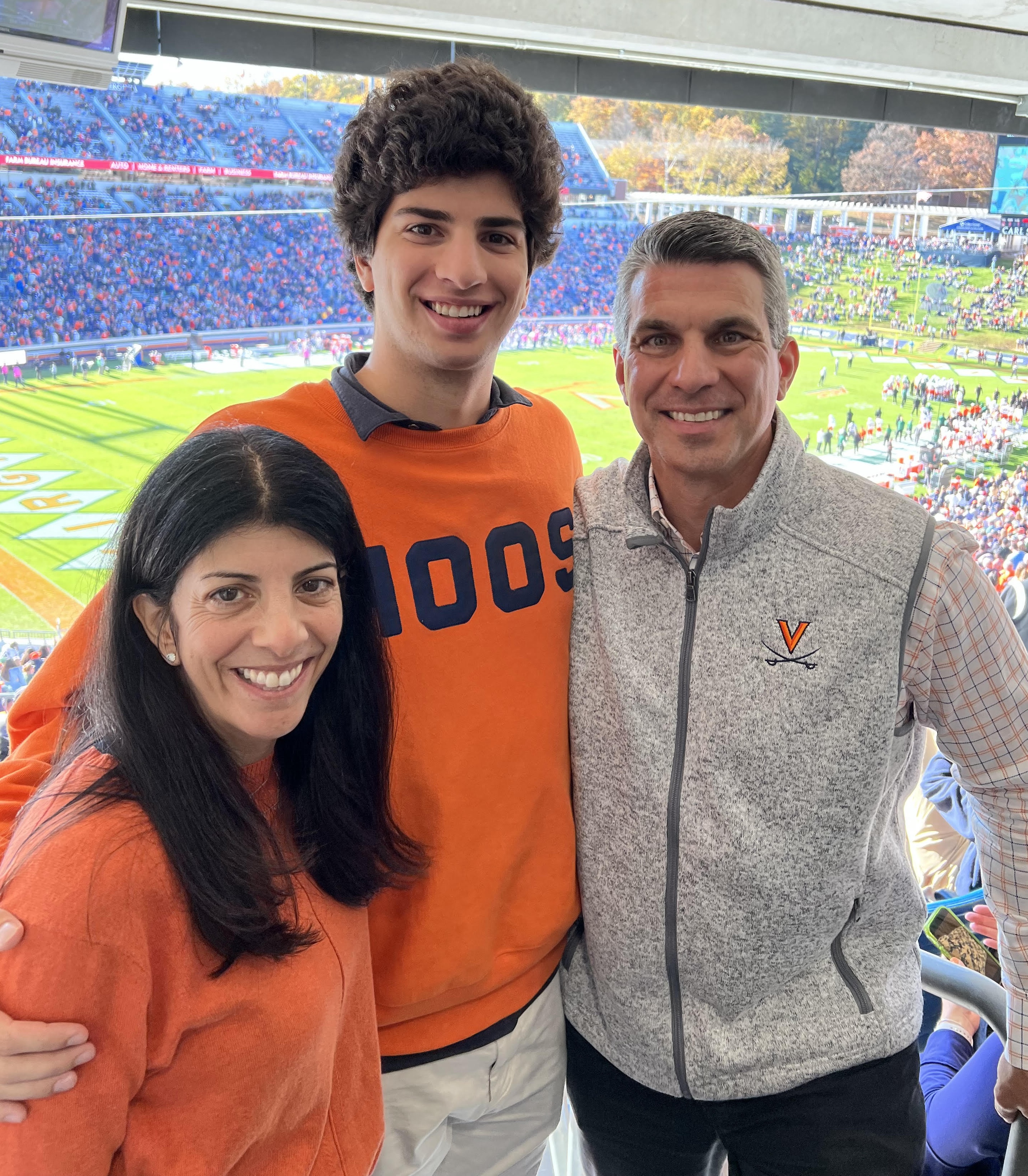 Stacy and Tom Henske with son