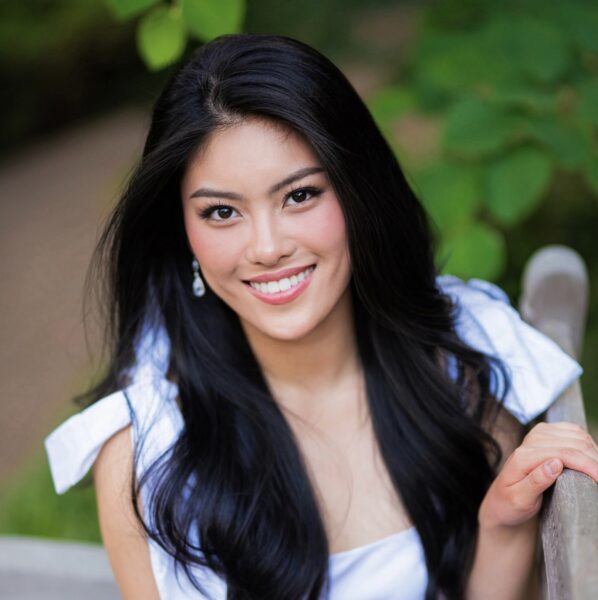 Jialin “Annie” Zhao (Col ’26)